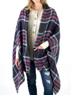 Grace & Lace Reversible Pocket Poncho